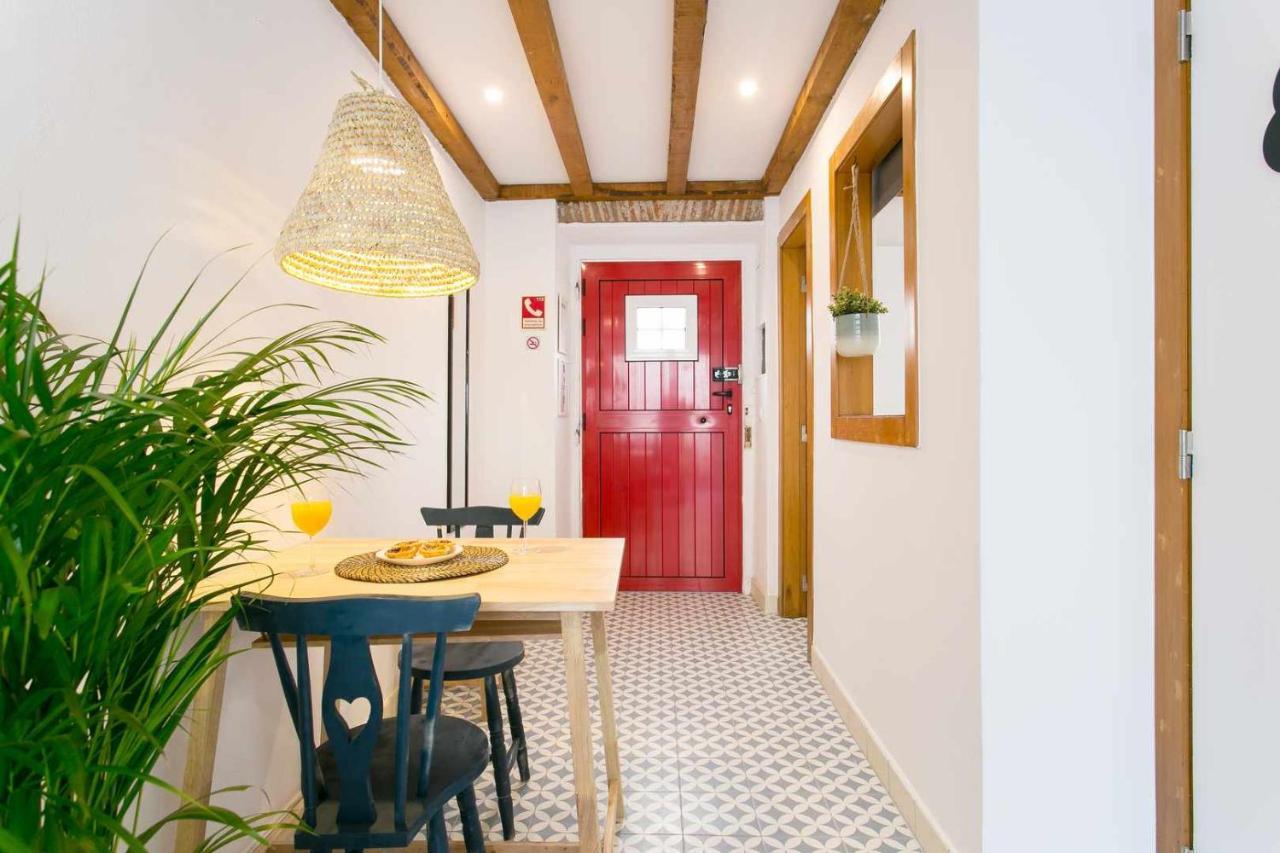 Trendy Lisbon Home With Terrace Lx Factory Экстерьер фото